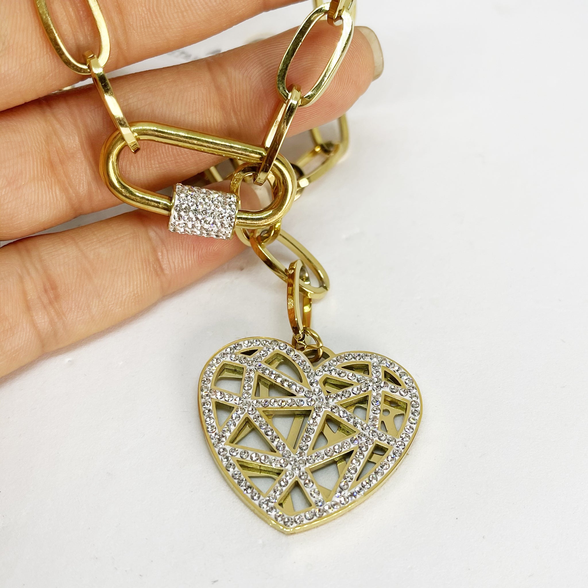 Collier Coeur Cristaux et Mousqueton