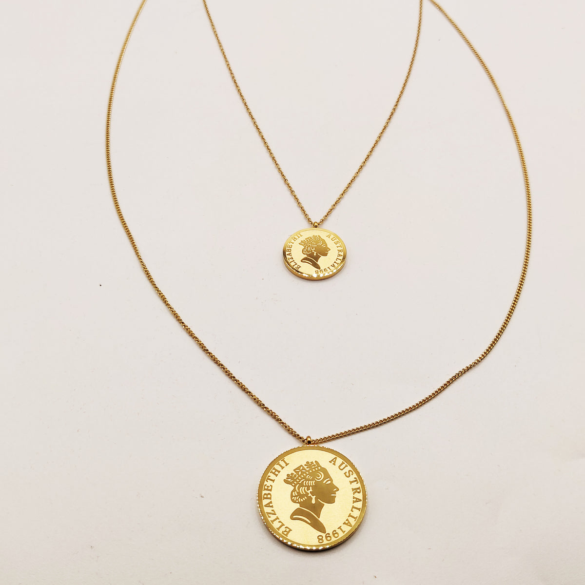 Collier Double Pièces Elizabeth II