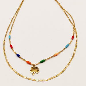 Collier Double Pierres Multicolores et Pendentif Trèfle