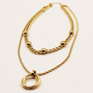 Collier Double Tresse Perles Dorées et Anneaux