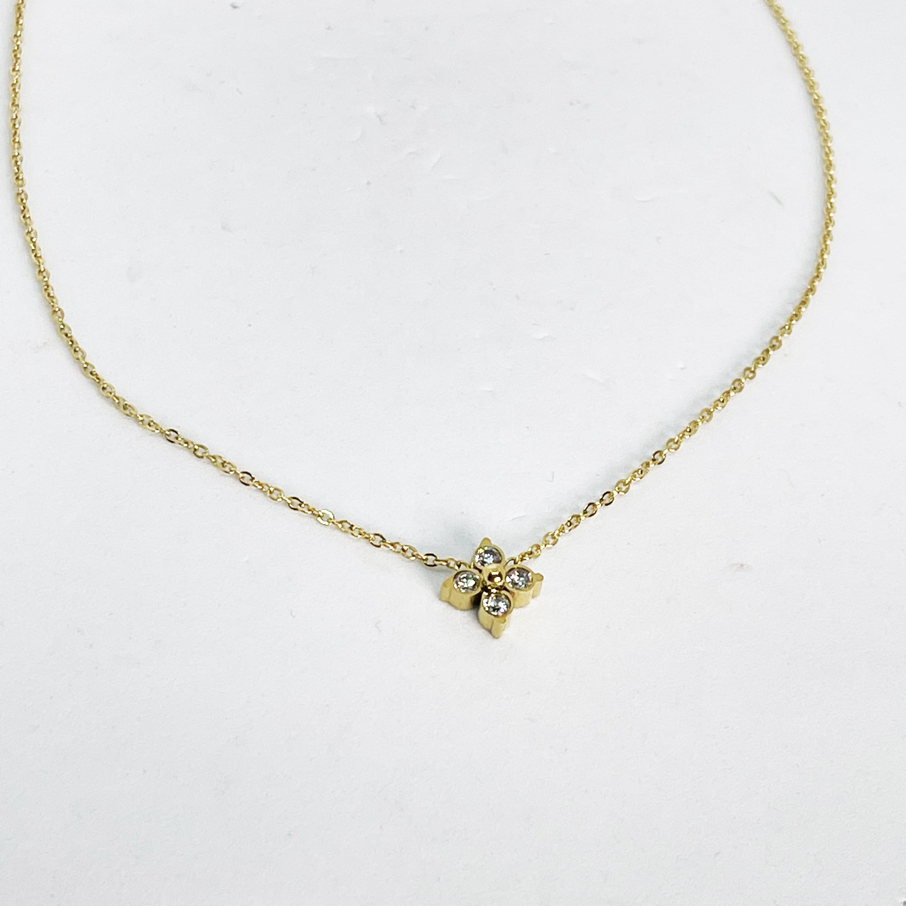 Collier Fleur 4 Cristaux Simple