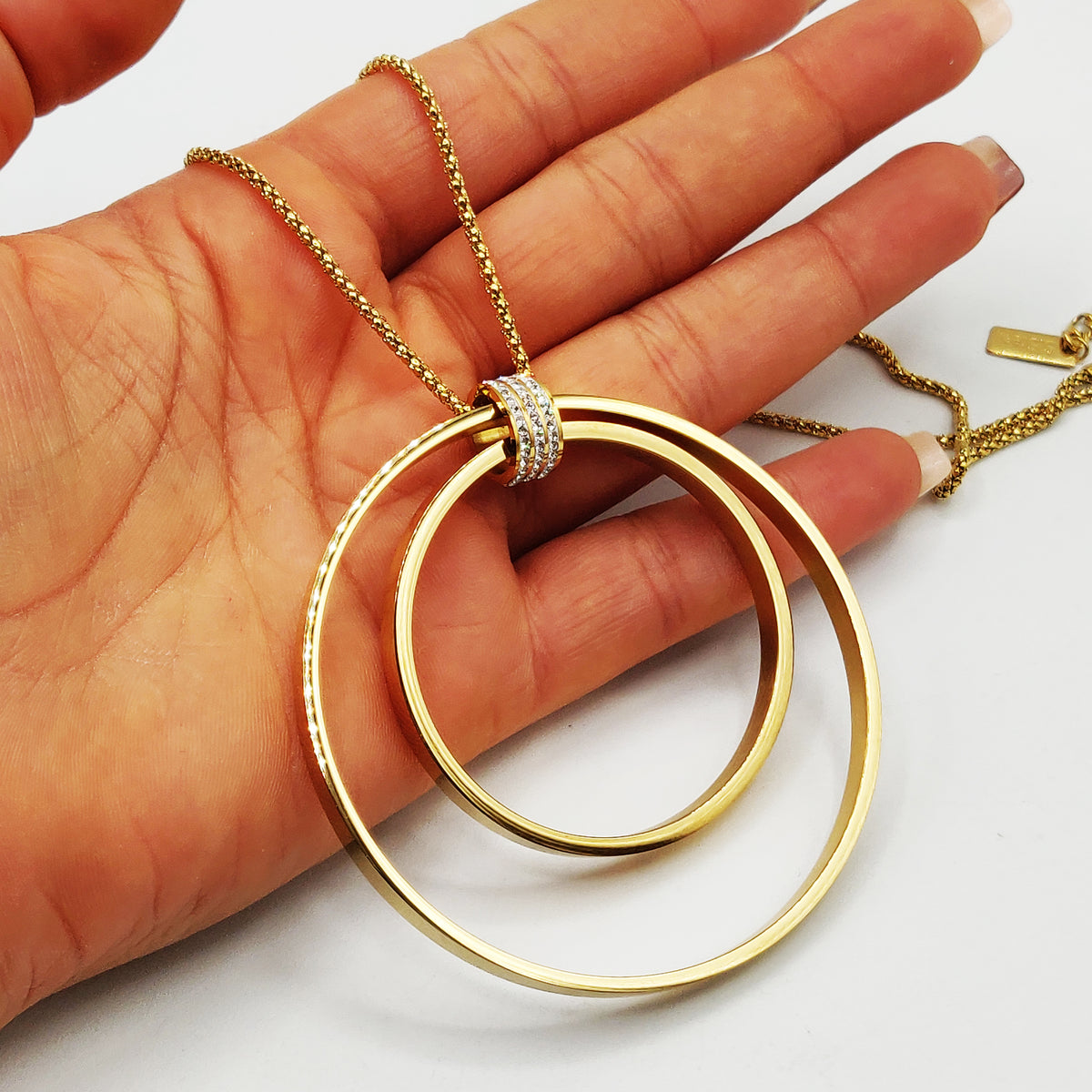 Collier / Sautoir Grand Pendentif Double Anneaux Luxe