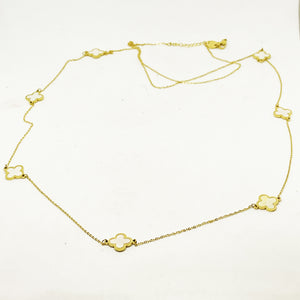 Collier Long Multi Trèfles Blancs Nacrés