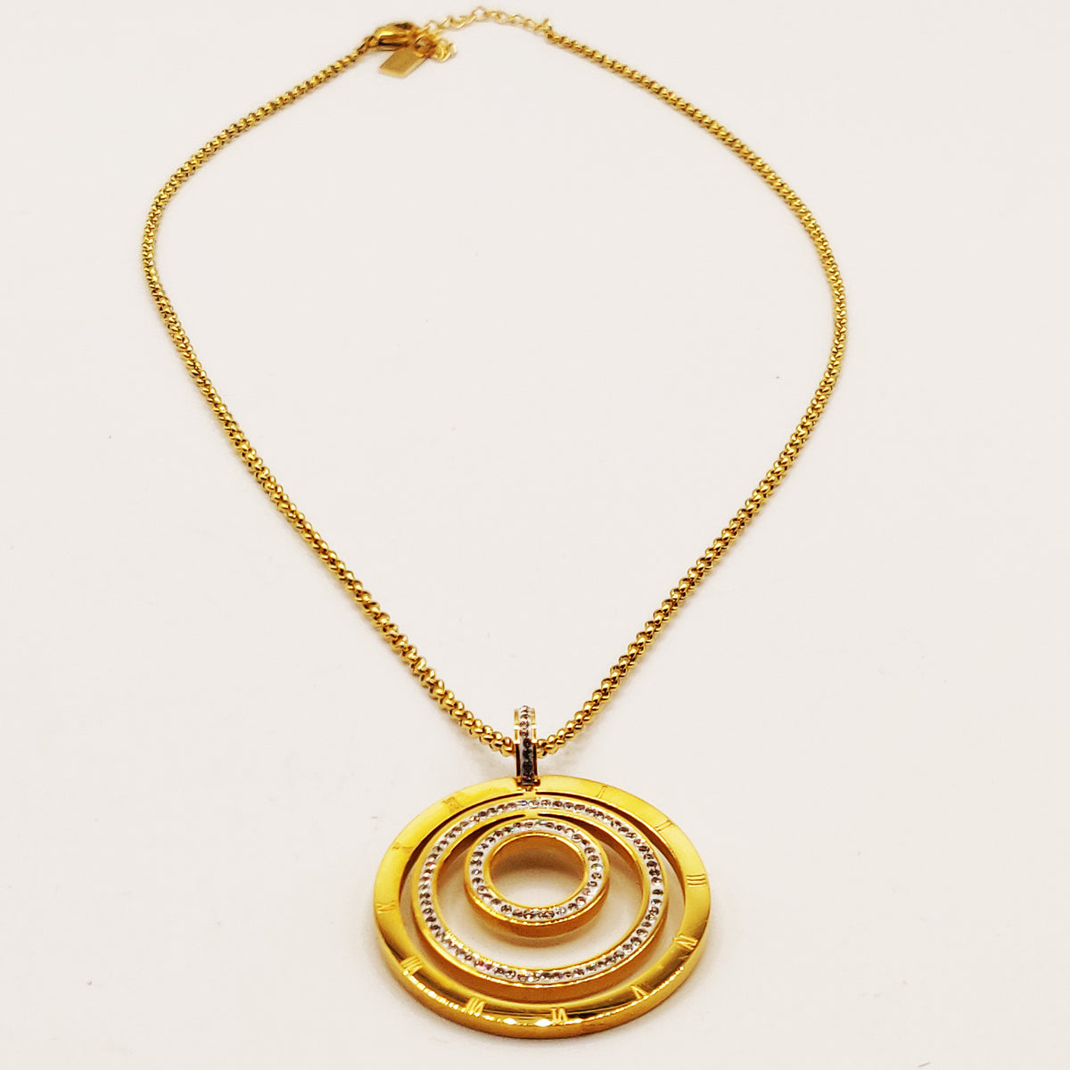 Collier Maillons Grand Pendentif Triple Cercles Luxe