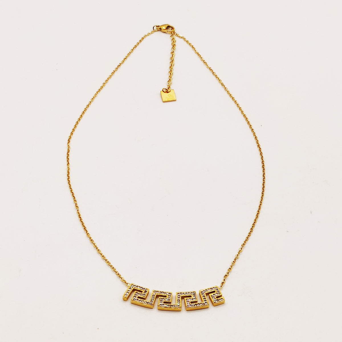 Collier Motif V Luxe