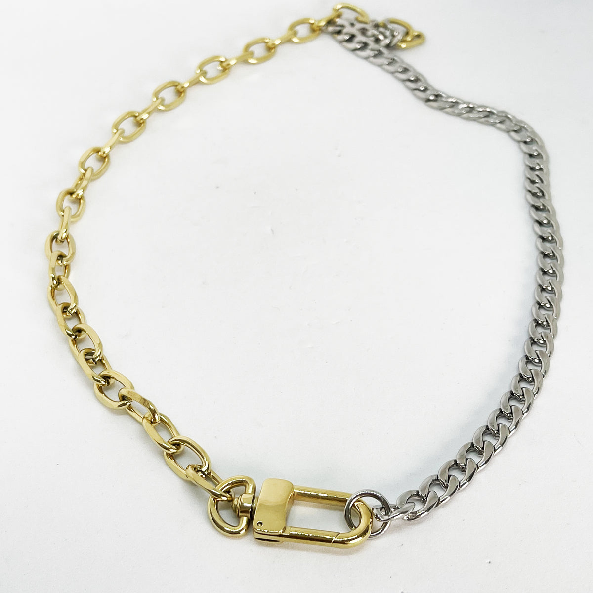 Collier Mousqueton Chaîne Dorée et Argentée