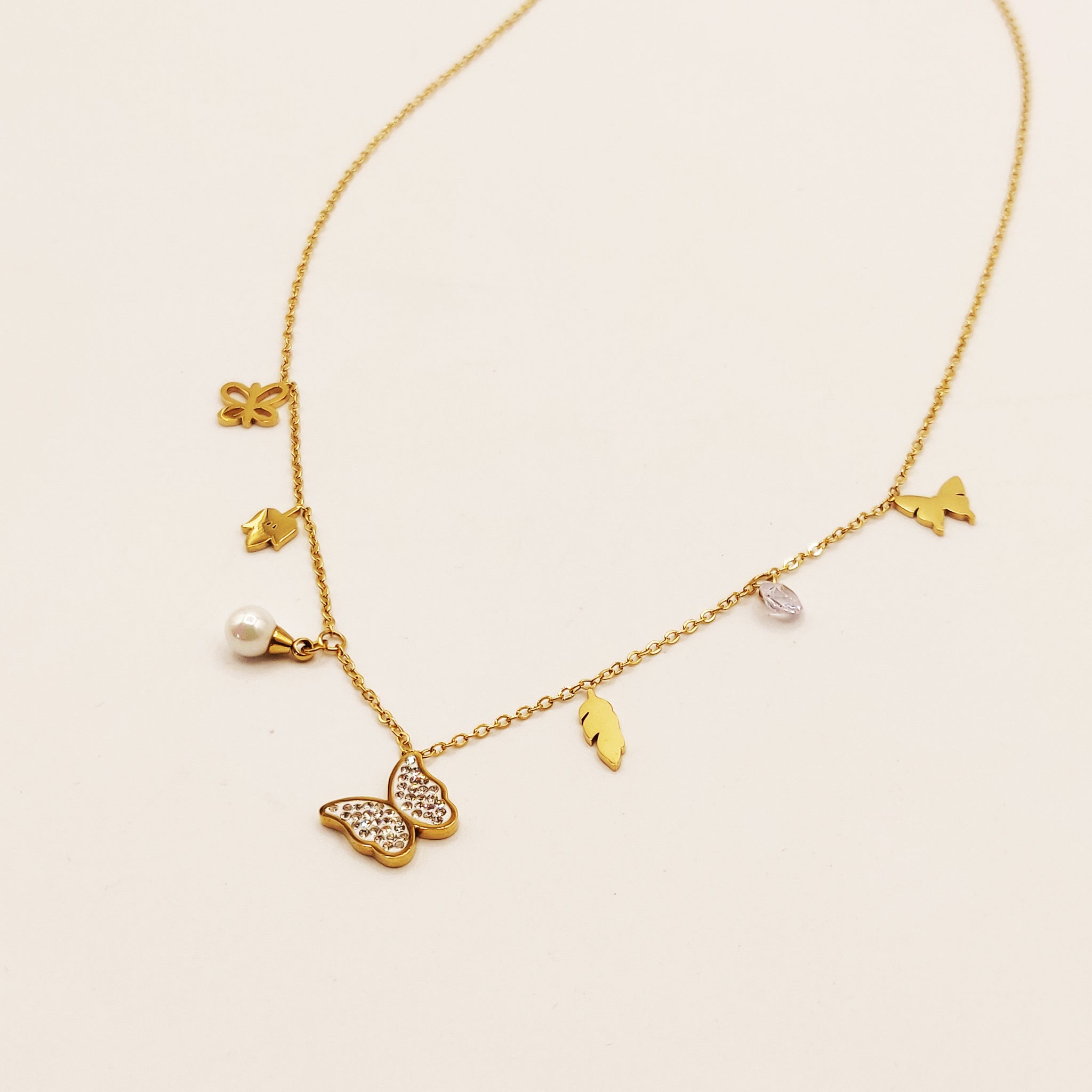 Collier Papillon Cristaux Multi Pendentifs