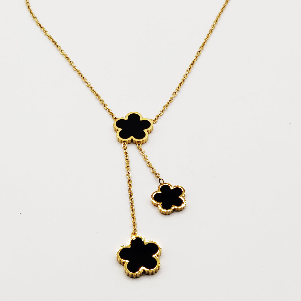 Collier Pendentifs Marguerites Noires