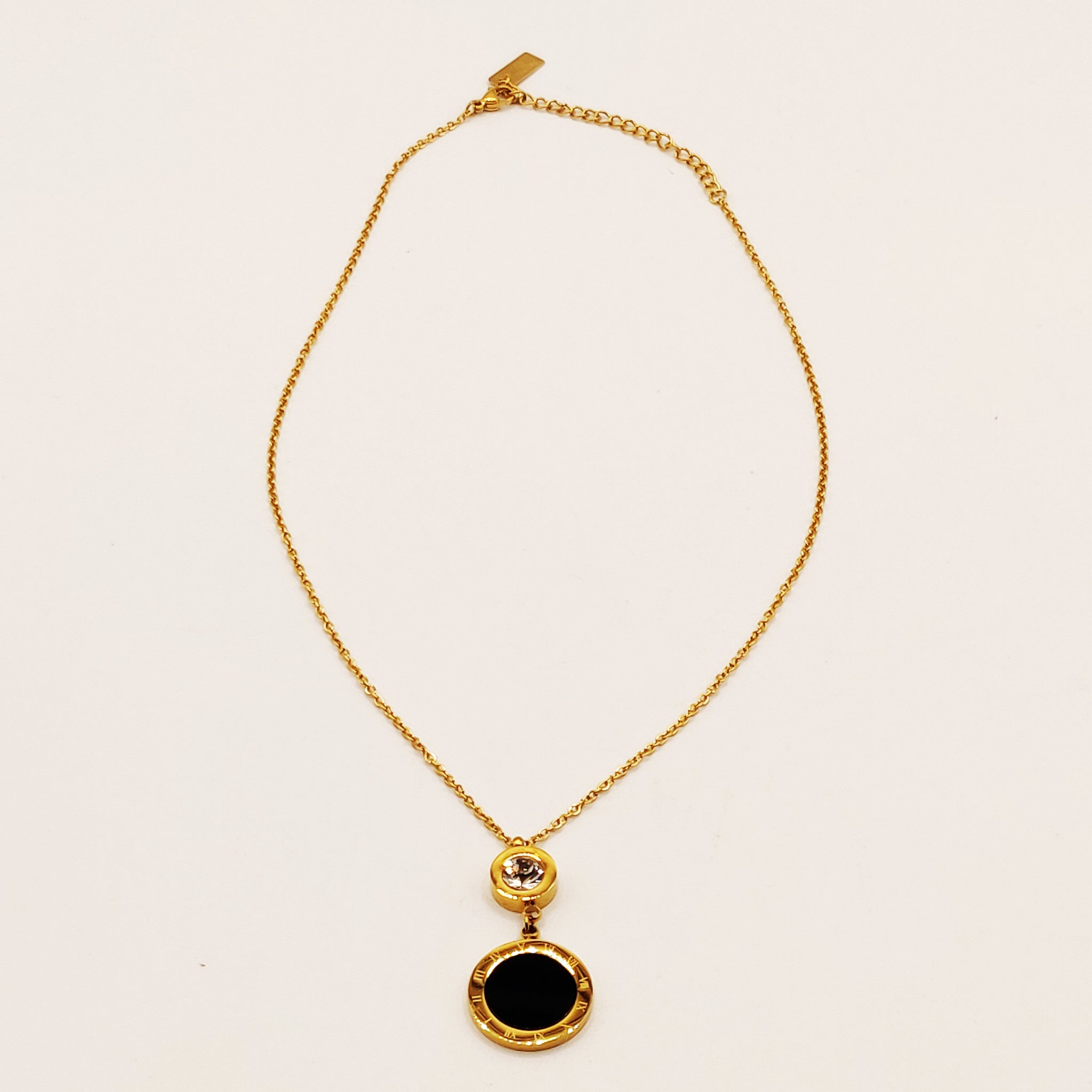 Collier Romain Cercle Noir et Cristal