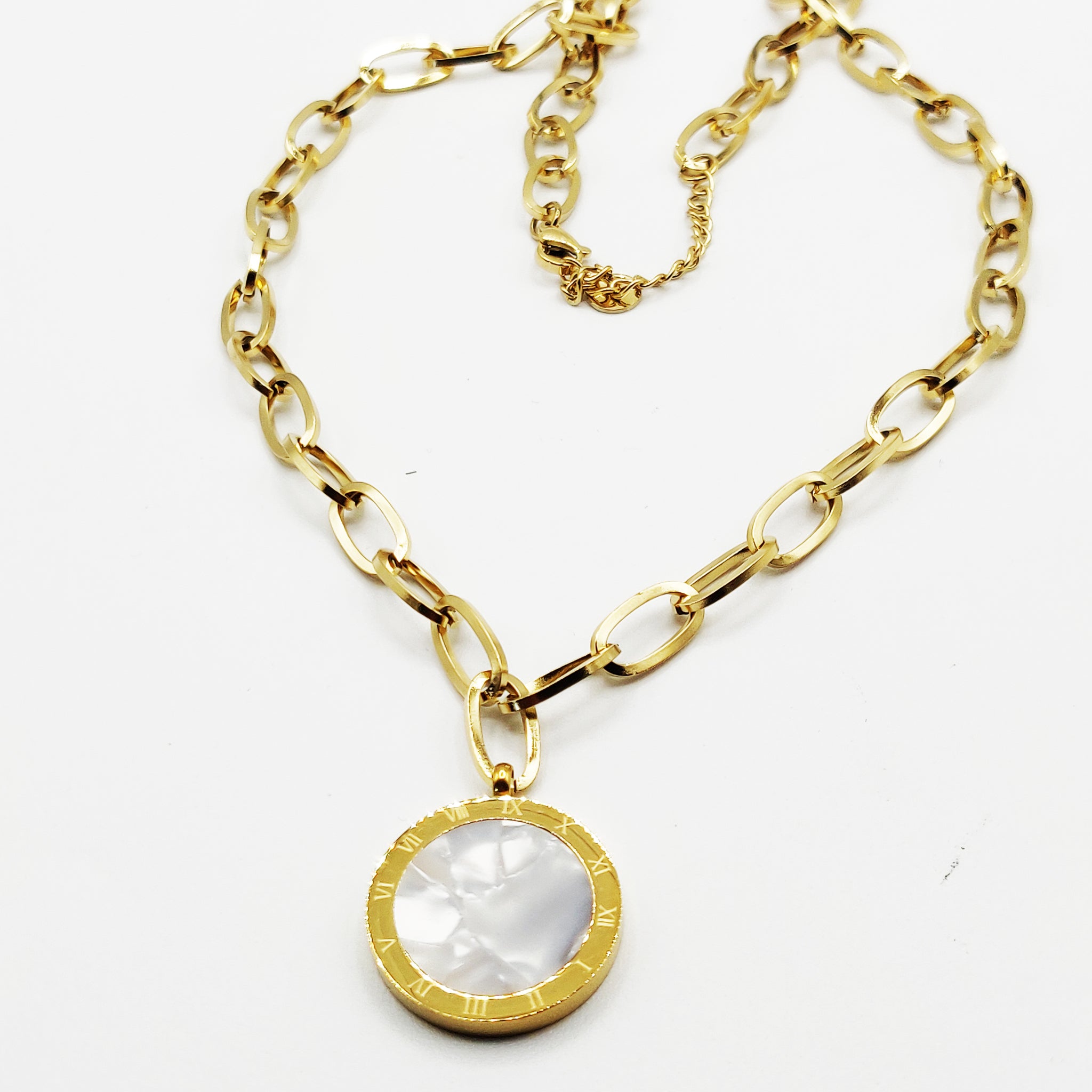 Collier Romain Chaîne Double Face Noir et Blanc Nacré