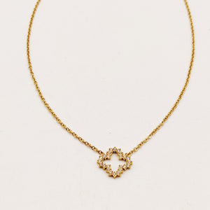 Collier Simple Trèfle Creux Cristaux Luxe