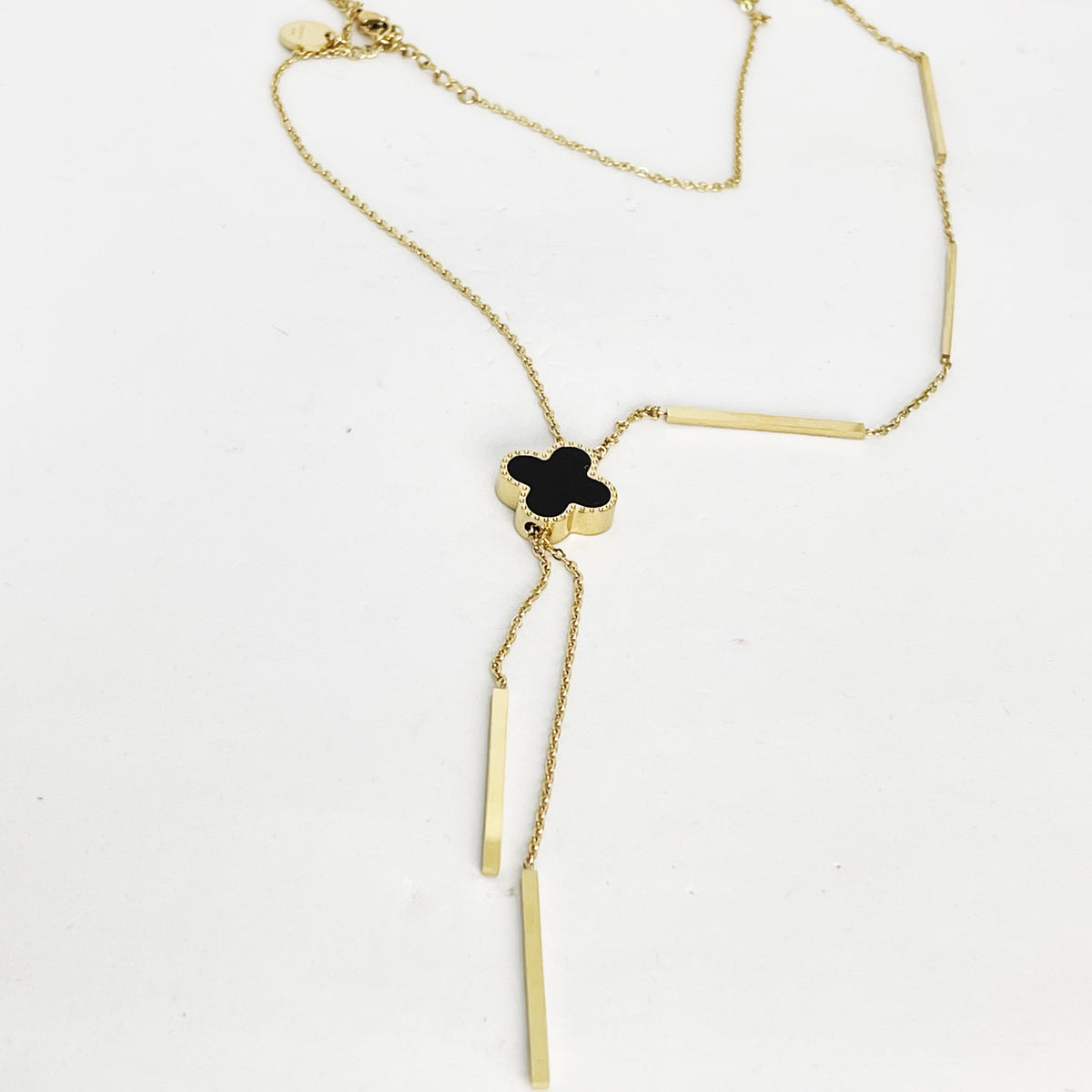 Collier Trèfle Blanc et Noir et Barres