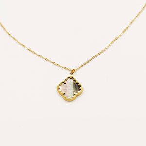 Collier Trèfle Couleurs Sombres Nacré