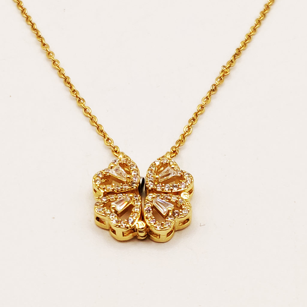 Collier Trèfle en Coeurs Cristaux Dépliant Luxe