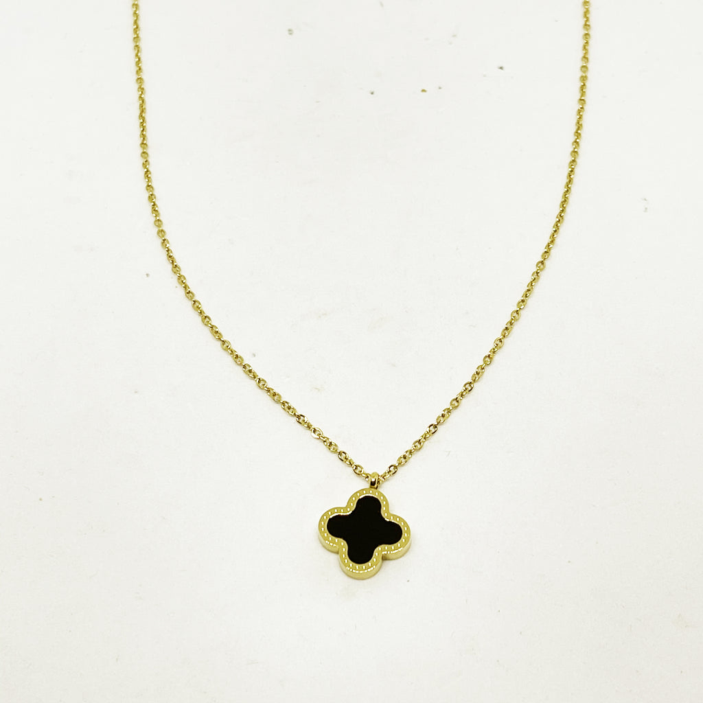 Collier Trèfle Noir et Blanc Nacré