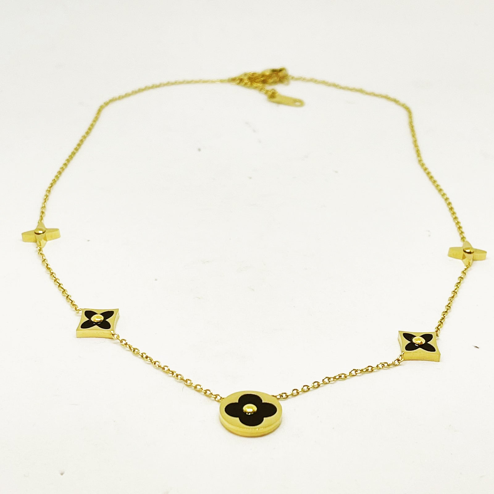 Collier Trèfles et Étoiles Noir