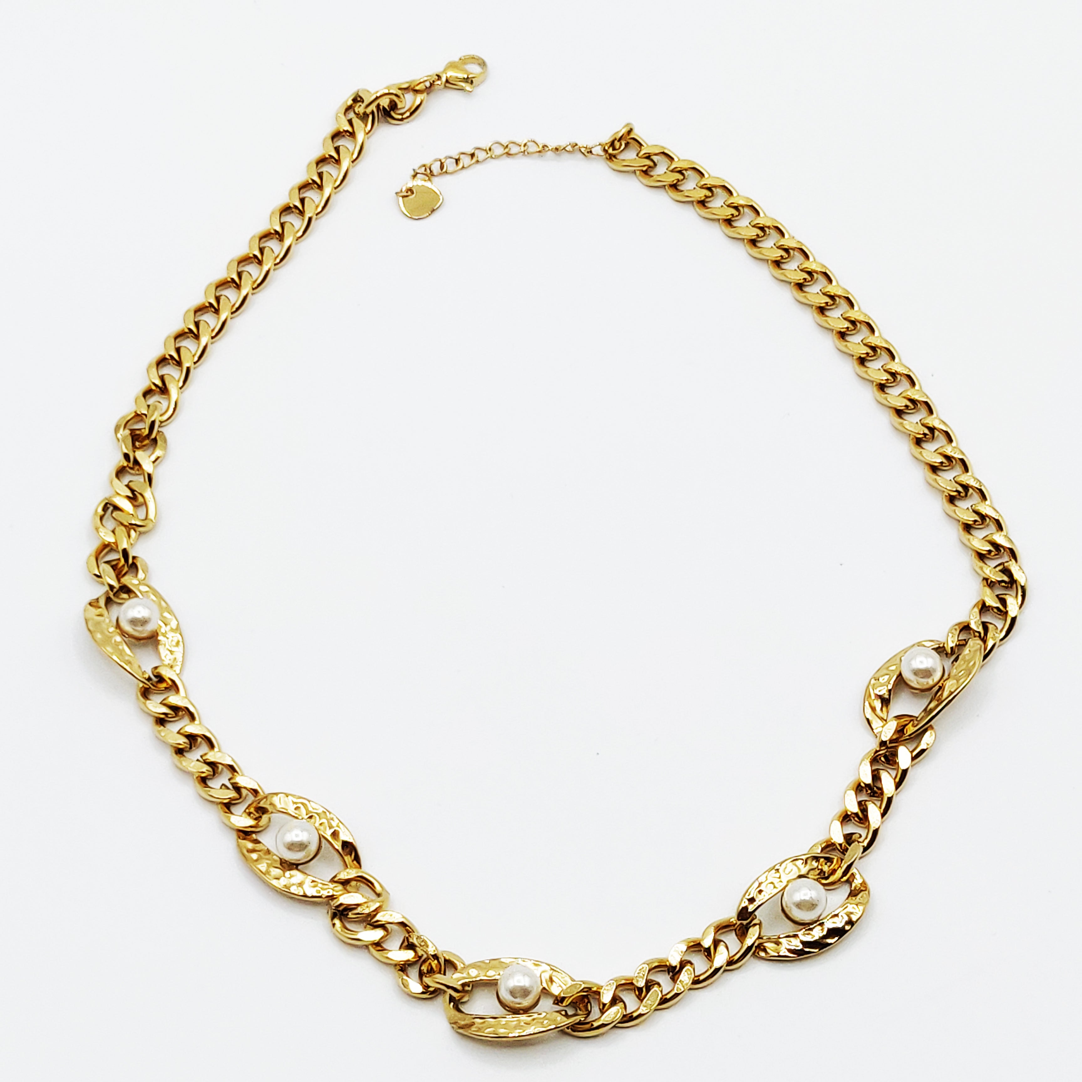 Collier Tresse 5 Yeux Perles Blanches