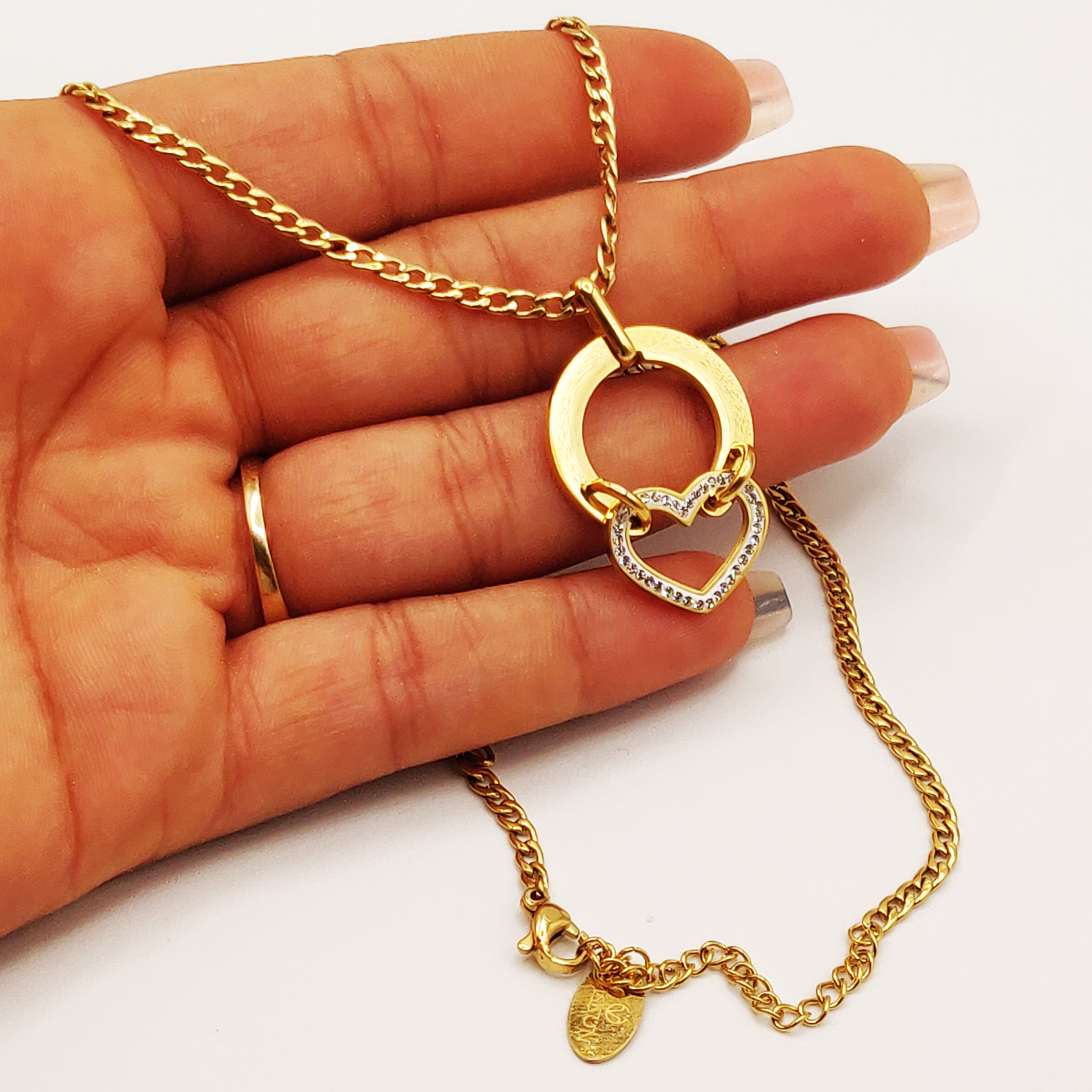 Collier Tresse Cercle et Coeur Cristaux