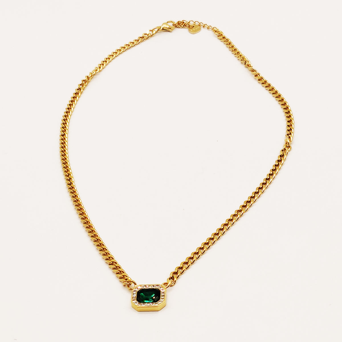 Collier Tresse Émeraude Luxe