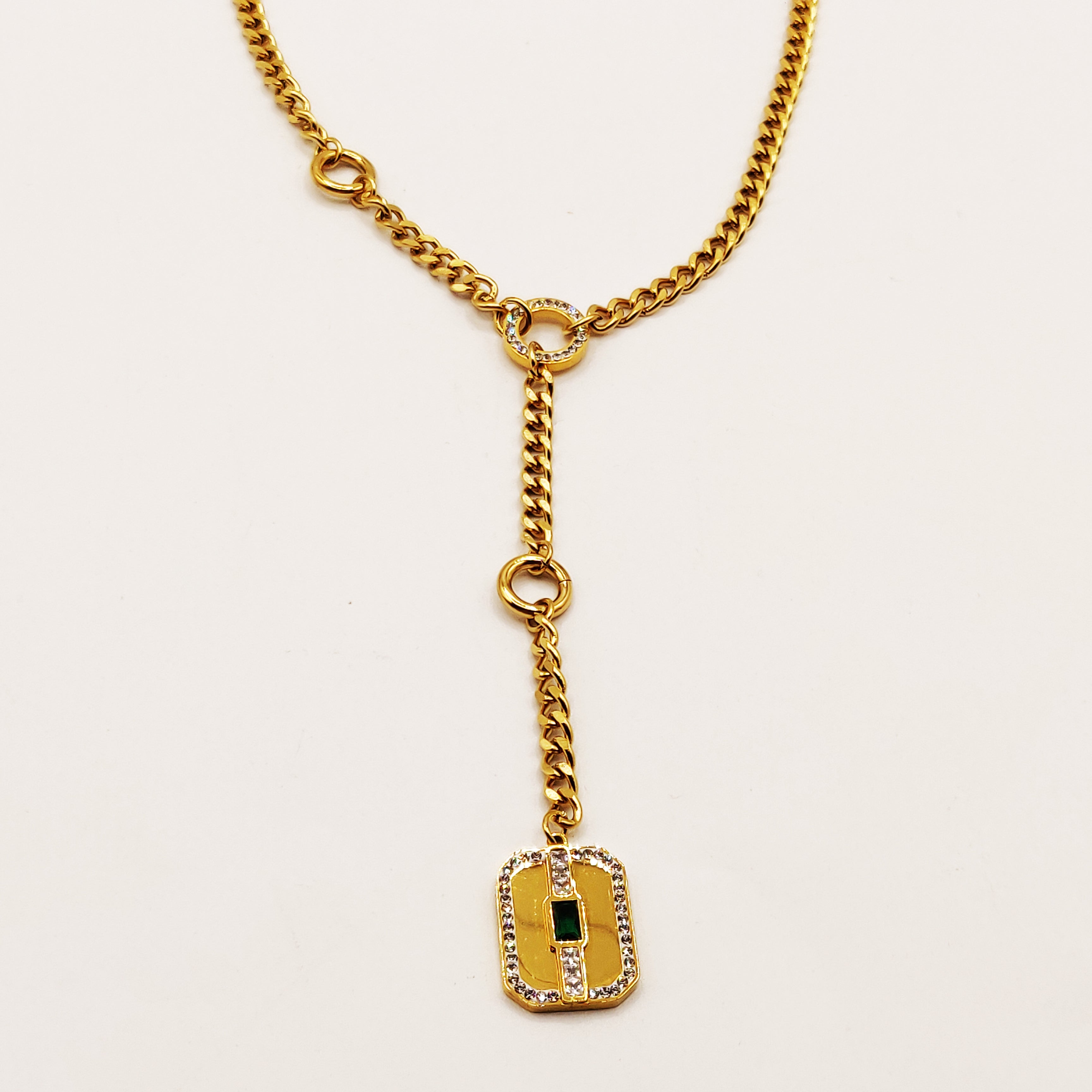 Collier Tresse Pendentif Descendant Plaque Cristal Vert Luxe