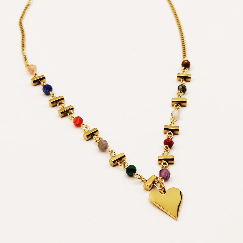 Collier Tresse Perles Multicolores et Coeur