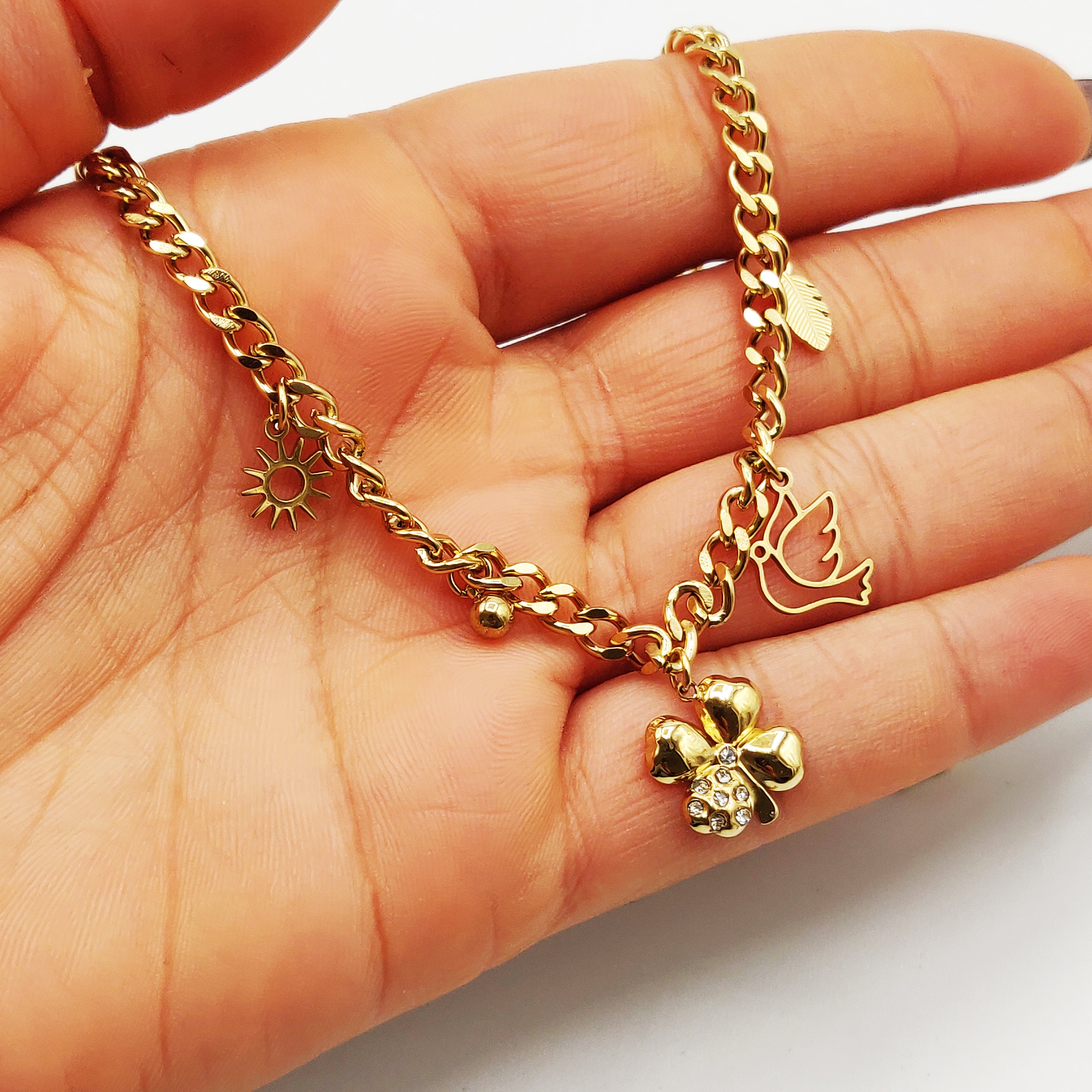 Collier Tresse Trèfle et Multi Pendentifs Luxe