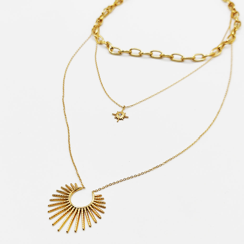 Collier Triple Pendentifs Soleil et Étoile du Nord