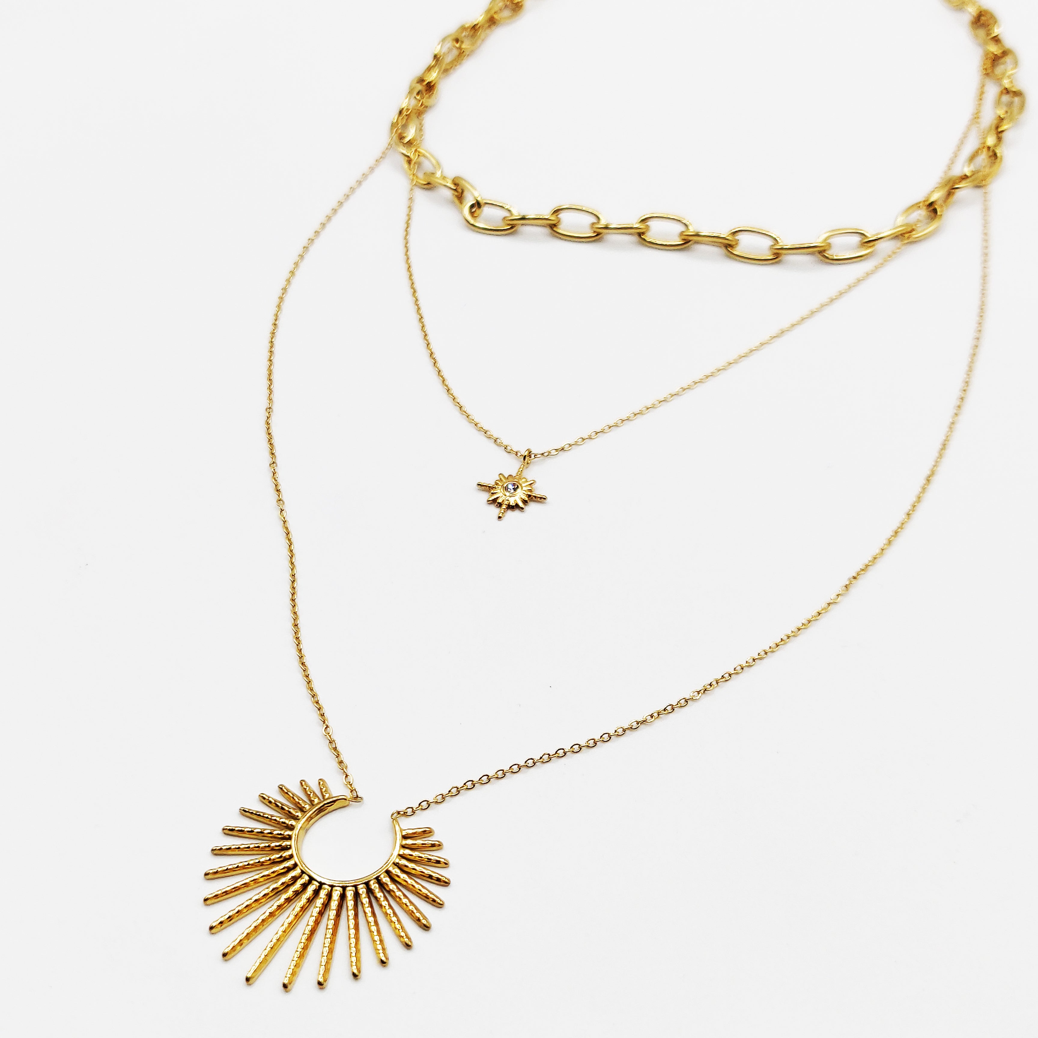 Collier Triple Pendentifs Soleil et Étoile du Nord