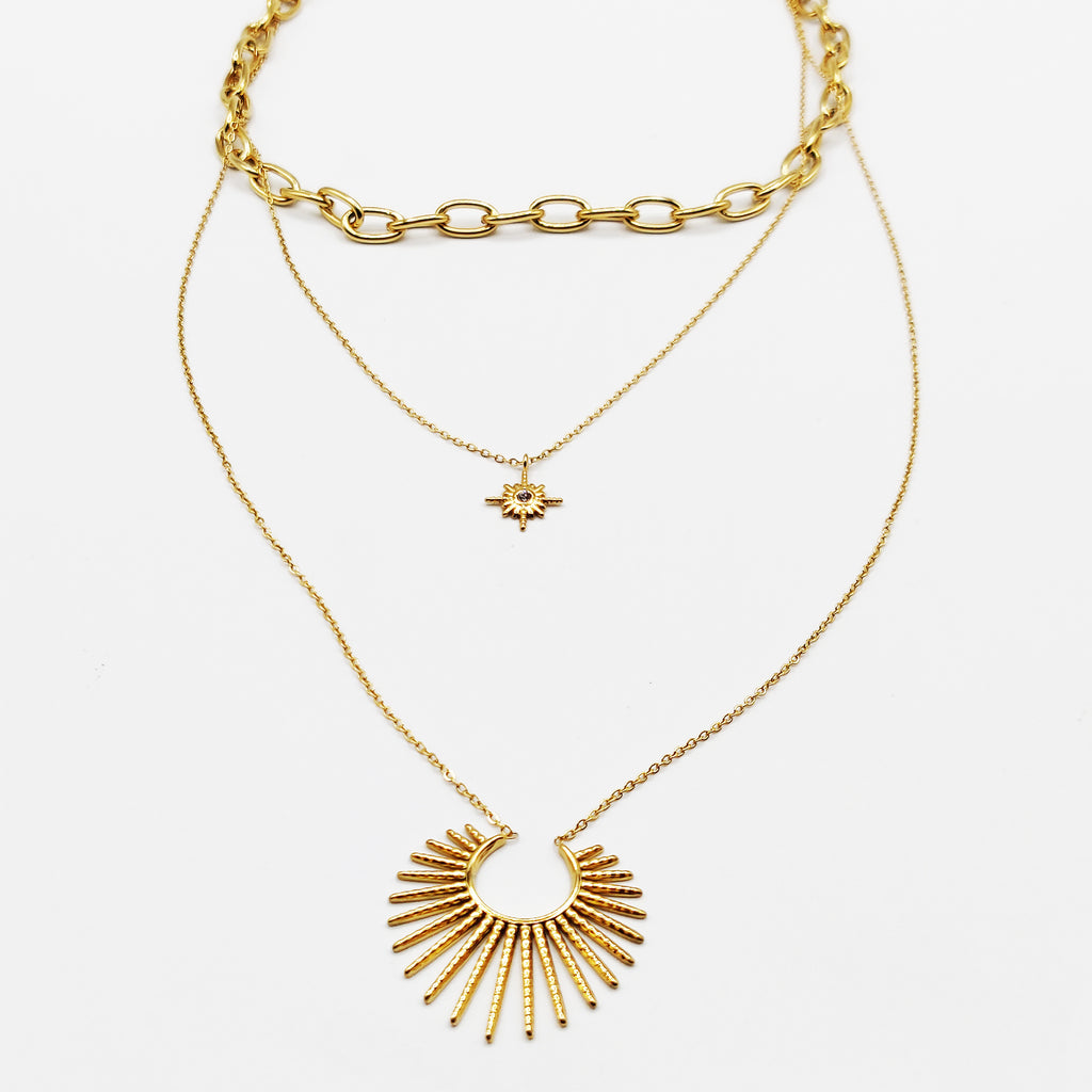 Collier Triple Pendentifs Soleil et Étoile du Nord