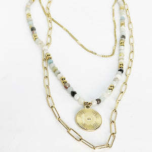 Collier Triple Perles Multicolores et Soleil