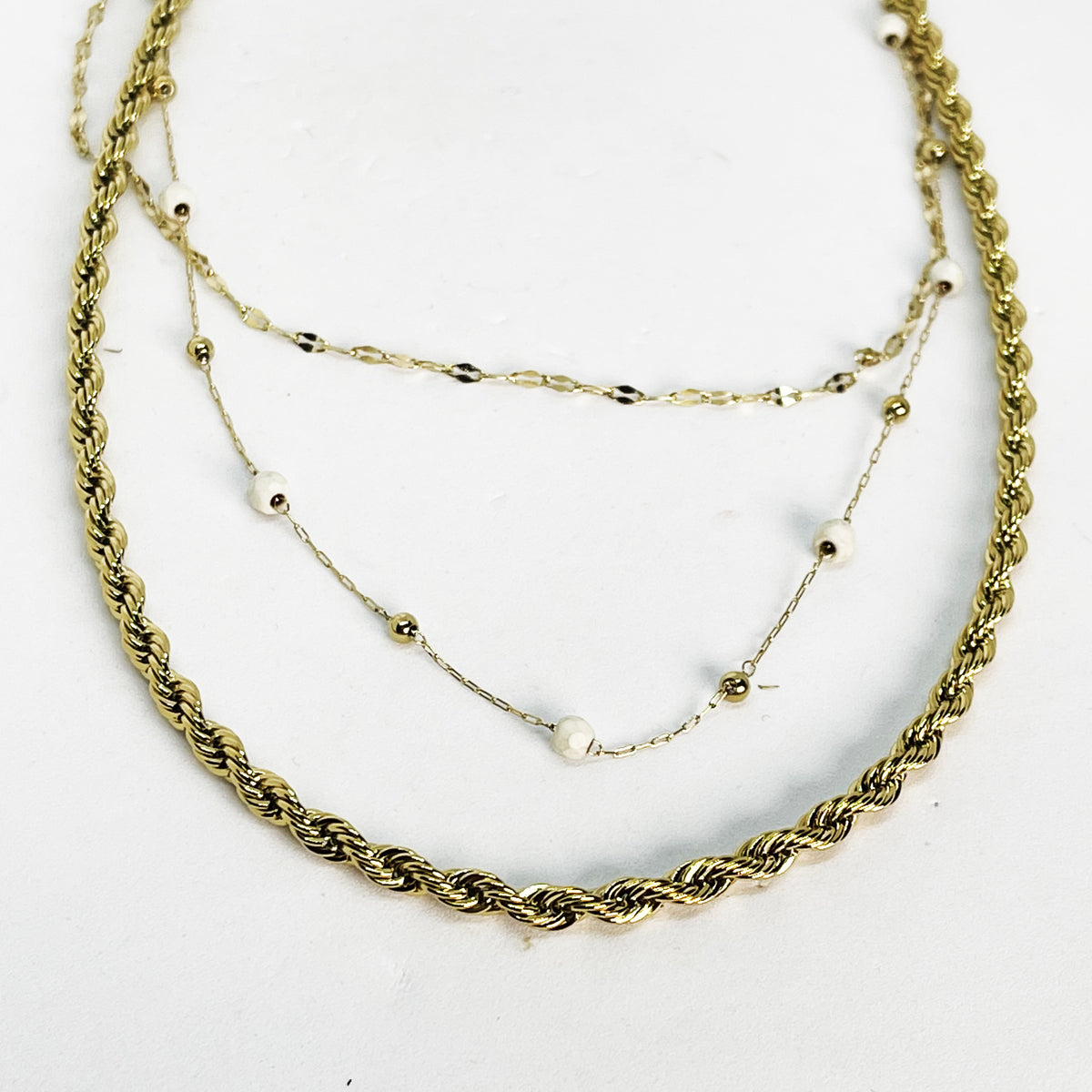 Collier Triple Torsade et Perles