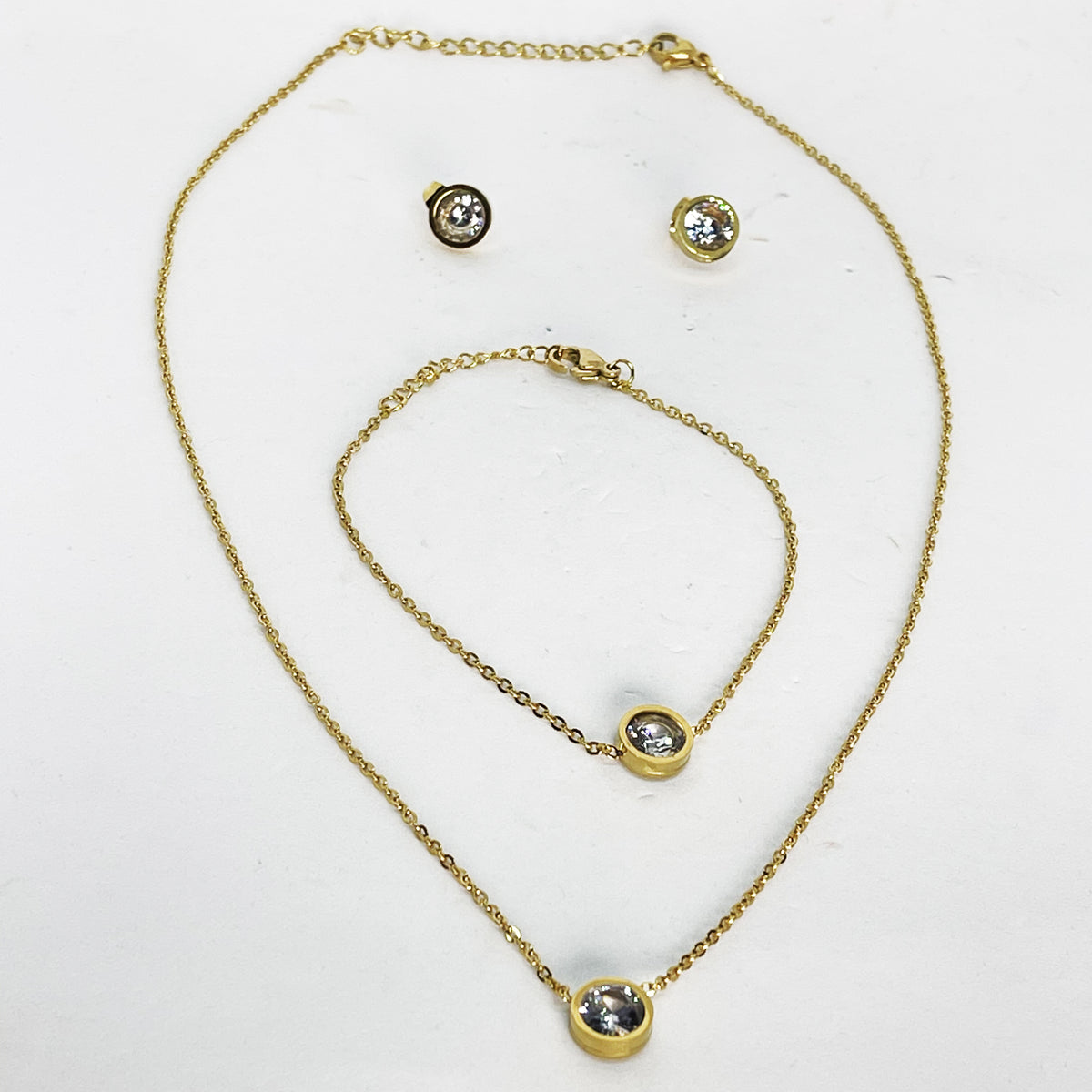 Ensemble Collier, Bracelet et Boucles d'oreilles Cristaux