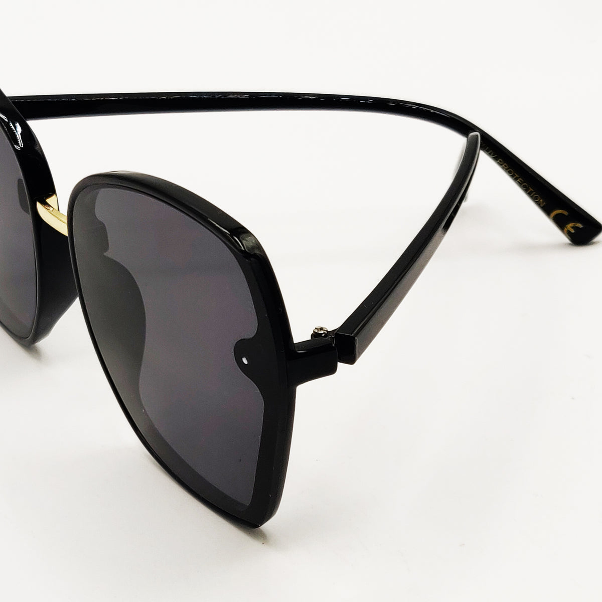 Lunettes de Soleil CV2322 Noires